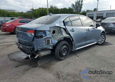 2021 Toyota Corolla Le z USA, uszkodzony, nr VIN JTDEPMAE7MJ126021